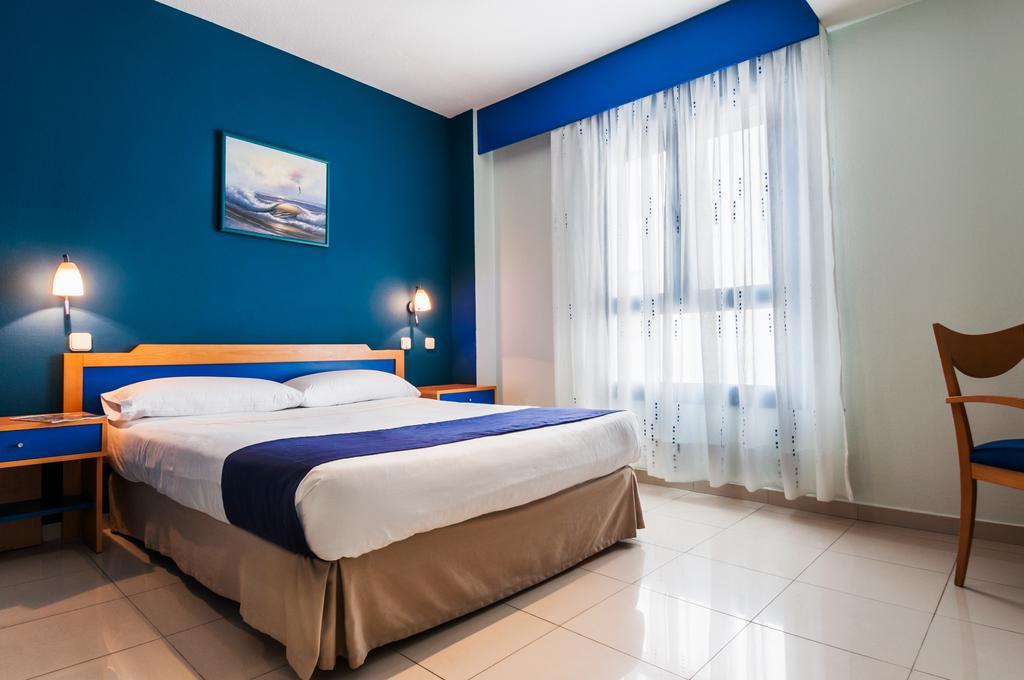 Hotel Villa De Pinto Extérieur photo